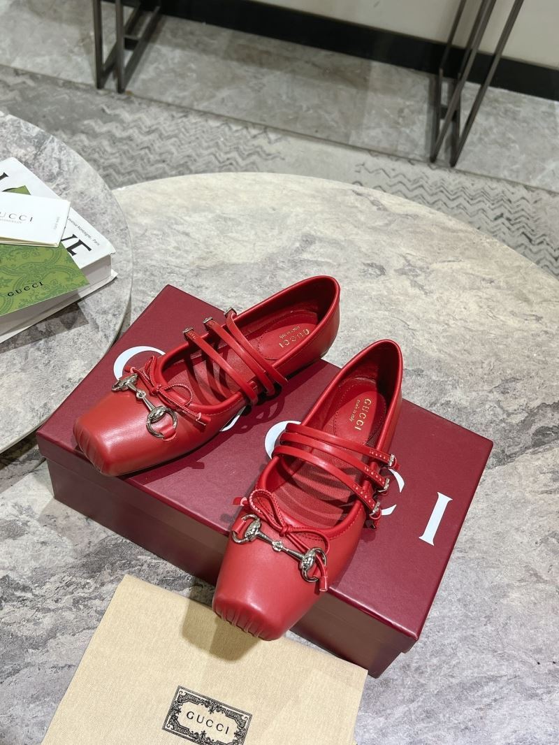 Gucci Low Shoes